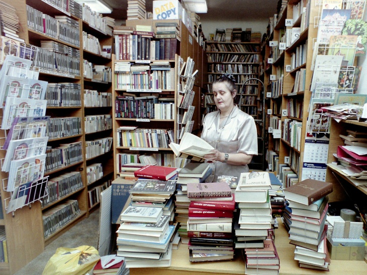 Эксперт рассказал об изъятии из продажи книг с пропагандой ЛГБТ