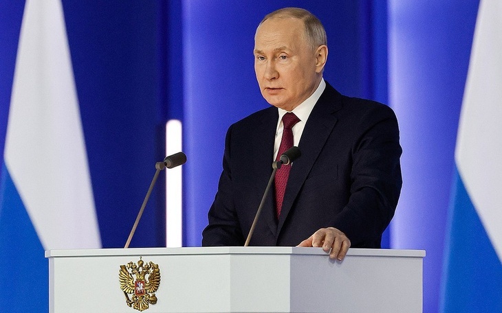 Президент Путин во время выступления с ежегодным посланием Федеральному собранию РФ.