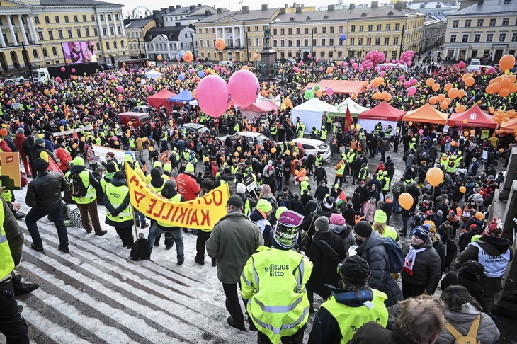 В Финляндии проходят протесты против закрытия школ для русскоязычных