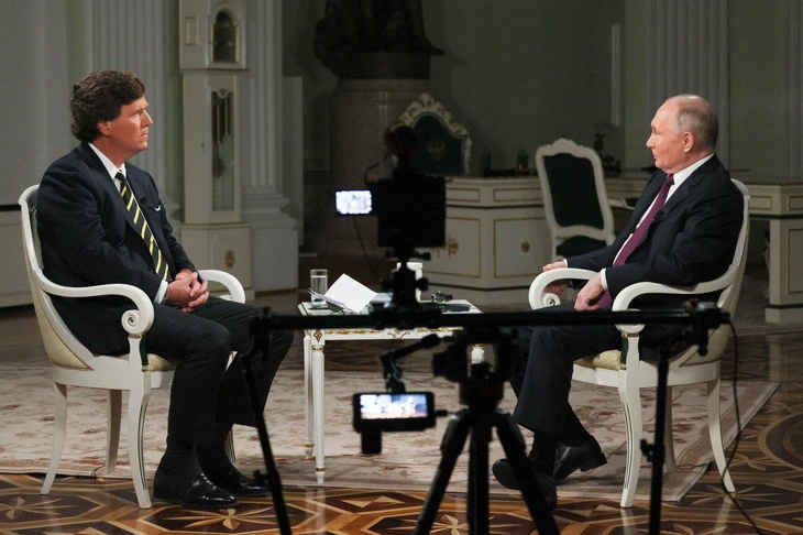 Политолог назвал главный провал Такера Карлсона во время интервью с Путиным