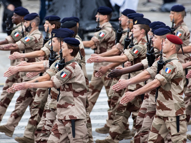 Франция не будет отправлять свои войска на помощь Украине 