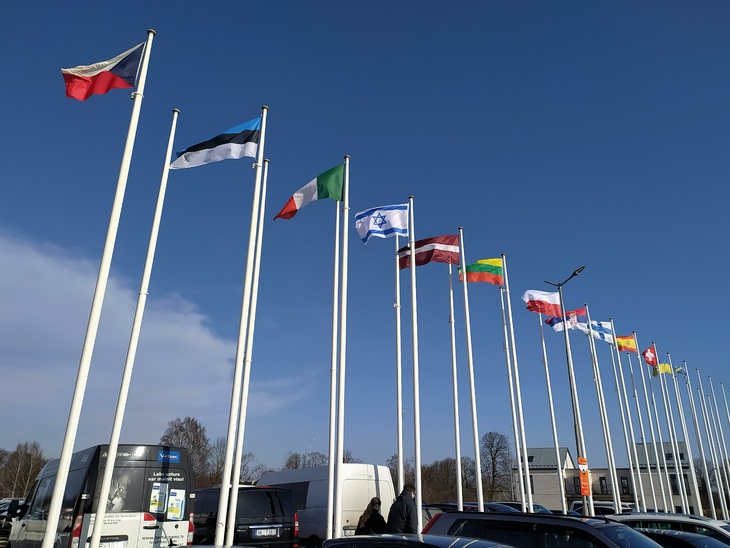 «Требует беспрецедентного ответа»: Орджоникидзе об отказе послов Евросоюза от встречи с Лавровым