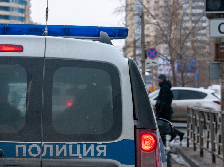 Полиция проводит проверку после конфликта учителя и ученика в Омской области