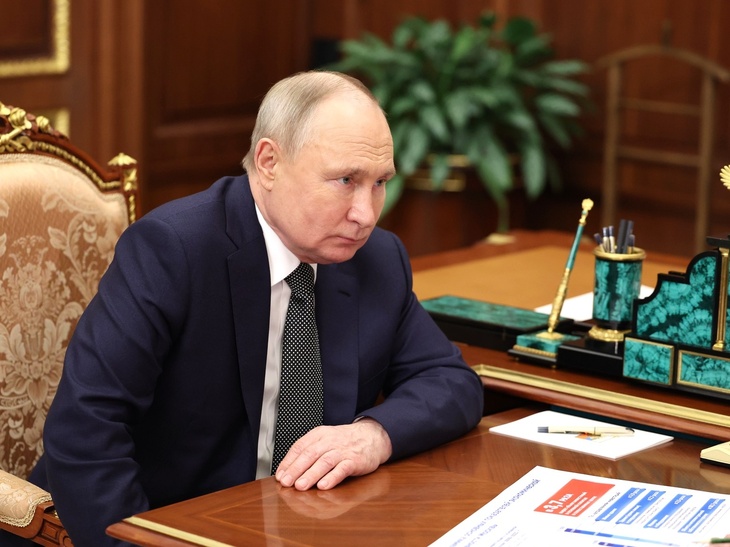 Песков объяснил, зачем Путин проводит встречи с кандидатами в президенты