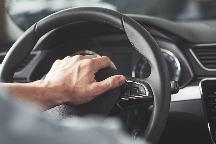 Водители назвали самые раздражающие факторы на дорогах 