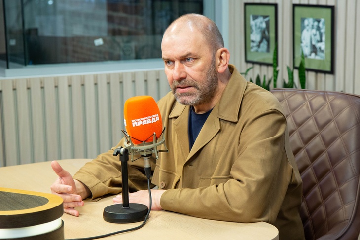 Александр Казаков, политолог, бывший советник главы Донецкой народной республики