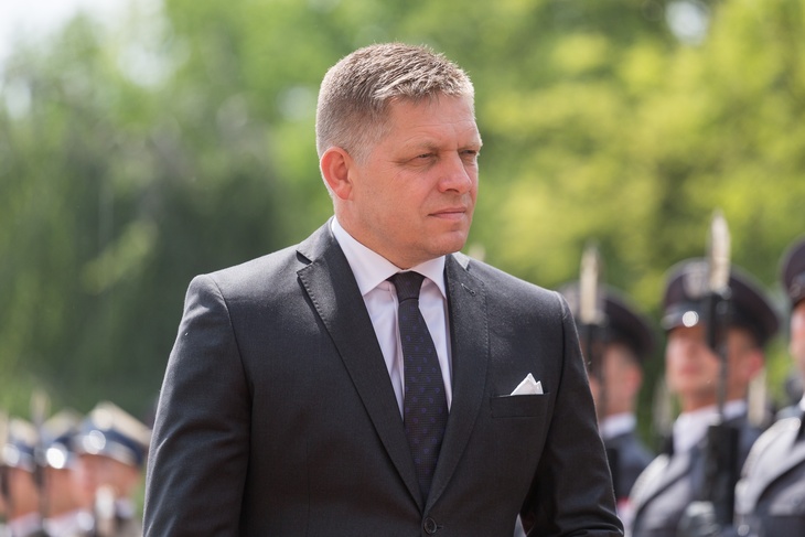 Начальник охраны Ельцина указал на роковую ошибку службы безопасности раненого премьера Словакии