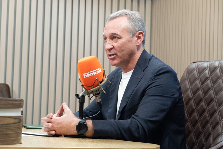 Гостем радио «Комсомольская правда» стал президент букмекерской компании «Лига Ставок» Юрий Красовский