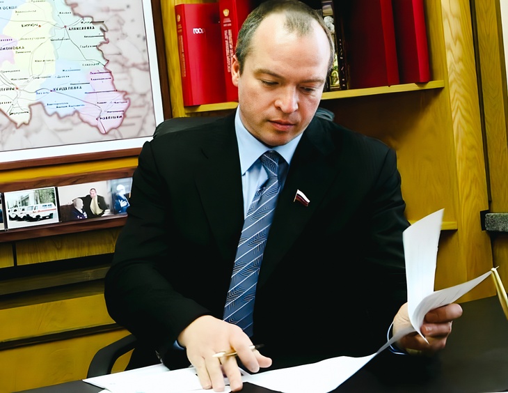 Андрей Скоч занимается благотворительной деятельностью