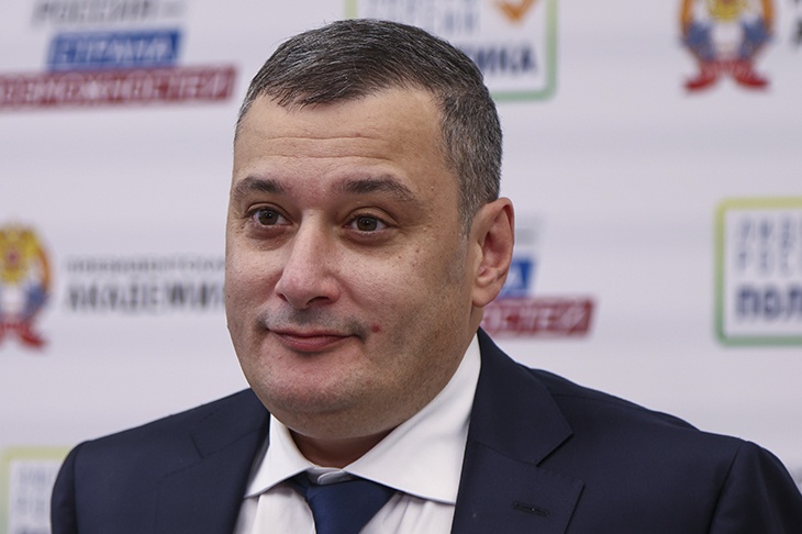 Врио губернатора Курской области Хинштейн ночует в своем кабинете