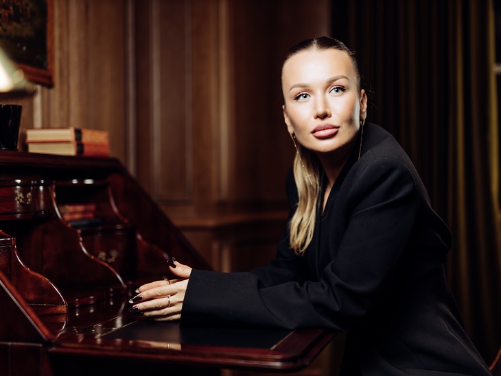 Анастасия Краттли — предпринимательница с диверсифицированным портфелем бизнес-проектов