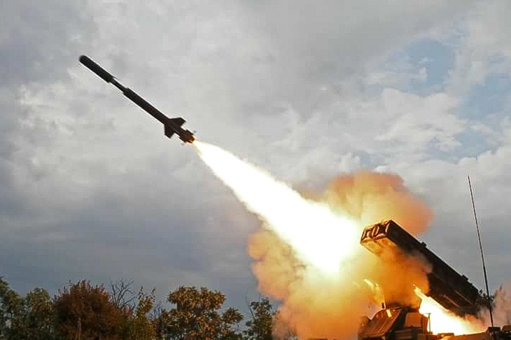 Собянин: на подлете к Москве сбиты два дрона