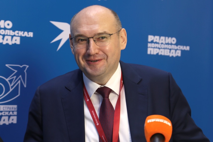 Глава Оренбуржья Евгений Солнцев дал первое интервью в новой должности Глава Оренбуржья Евгений Солнцев дал первое интервью в новой должности