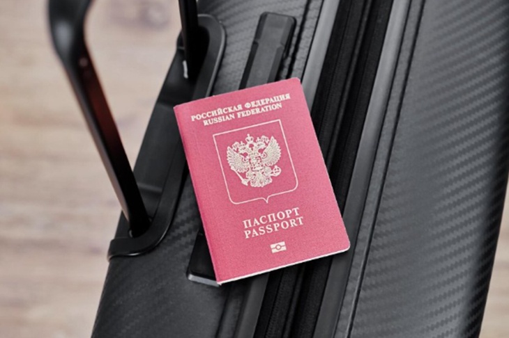 Латвия депортировала в Россию 74-летнего пенсионера, оставив его без имущества и выплат