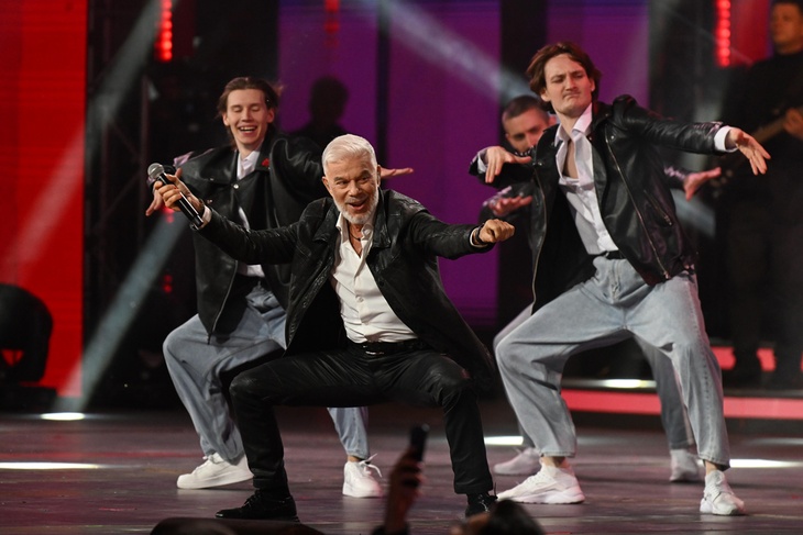 Проверка слуха: Газманову запретили делать сальто