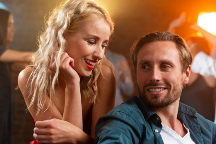 В Думе хотят запретить текильщиц и консуматорш в барах В Думе хотят запретить текильщиц и консуматорш в барах