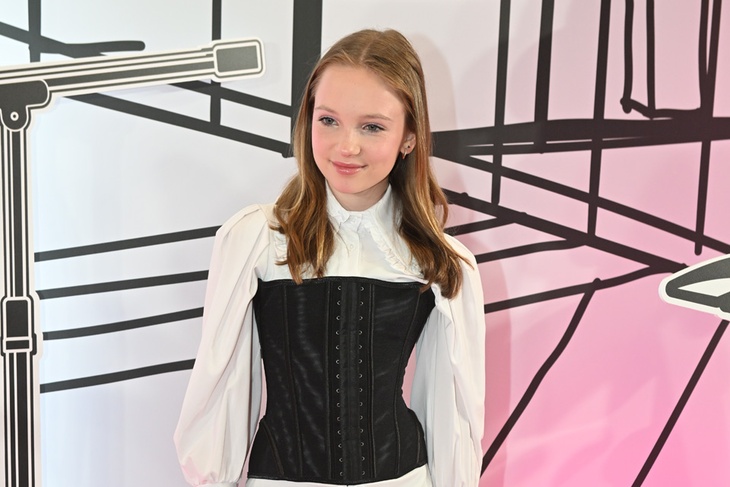 Обсуждаем хит Betsy и Ded M «Под Новый Год»