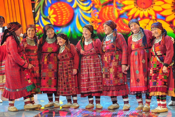 Главный дуэт года: Витя АК сделал фит с «Бурановскими бабушками» Главный дуэт года: Витя АК сделал фит с «Бурановскими бабушками»