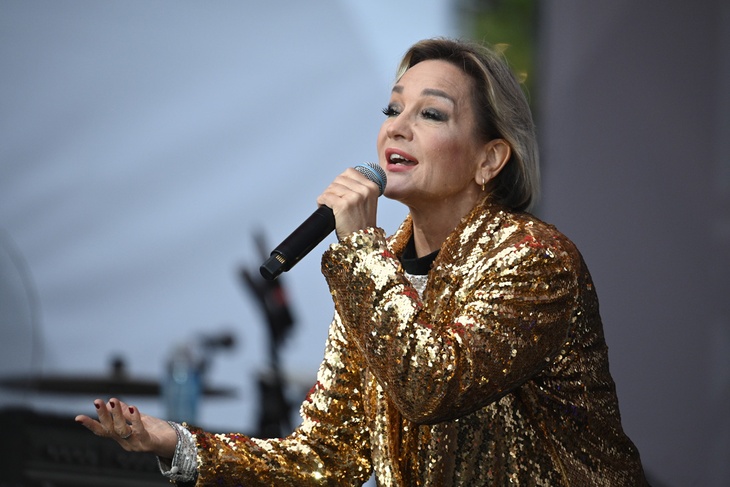 Буланова затмила NILETTO в совместной песне «Первыми»