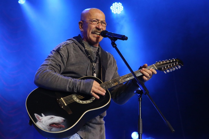 Вышел саундтрек к мюзиклу на песни Розенбаума «Вальс-бостон»