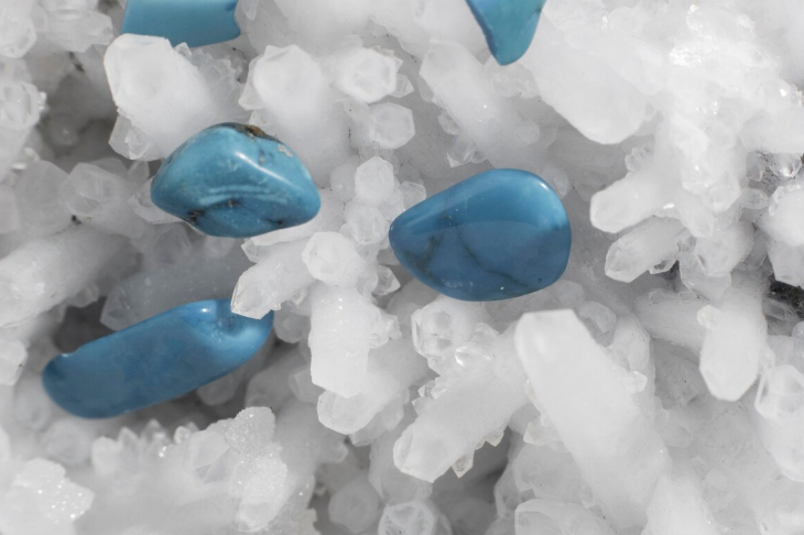 Большая часть противогололедных реагентов оказались опасны 