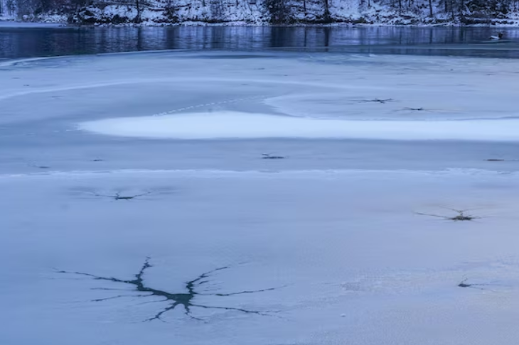 В районе поисков 9–летней девочки в Смоленске нашли детскую перчатку