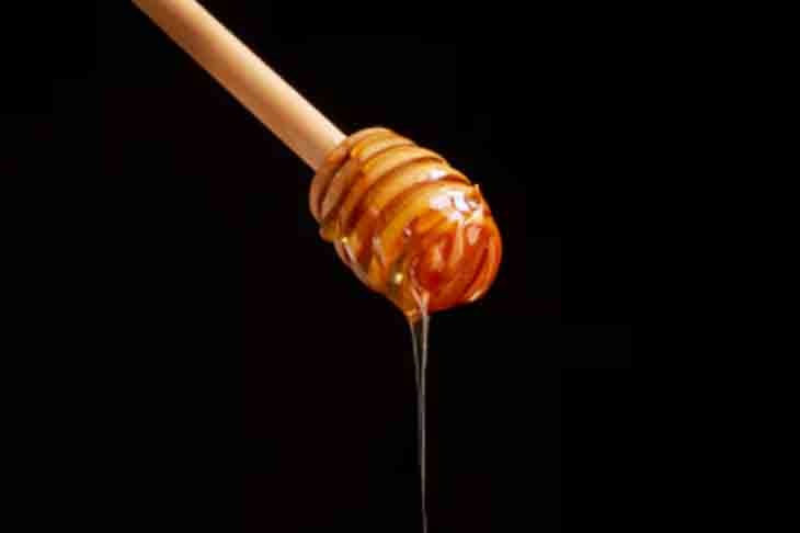 Технолог рассказала, как высокая температура влияет на пользу меда