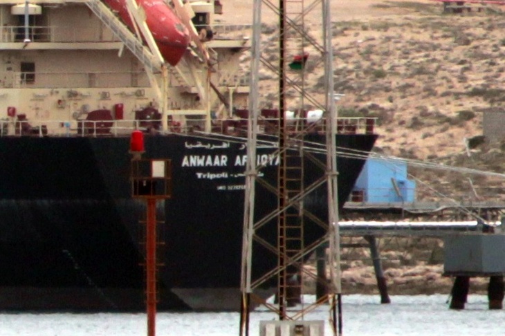 «Реакция скорее психологическая»: эксперт оценил ситуацию на рынке нефти и газа на фоне войны на Ближнем Востоке