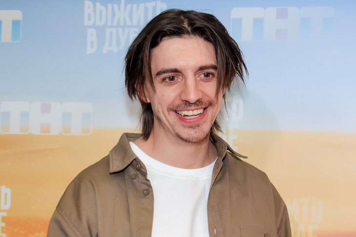 Исполнитель роли Горшка в сериале «Король и Шут» Константин Плотников не любит панк и отказывается петь дуэтом с Князем