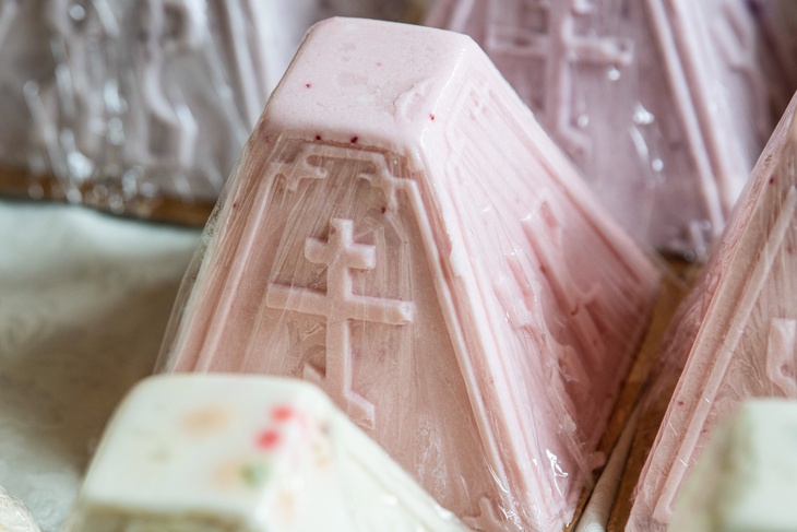 Агроэксперт объяснил, какой должна быть качественная творожная пасха