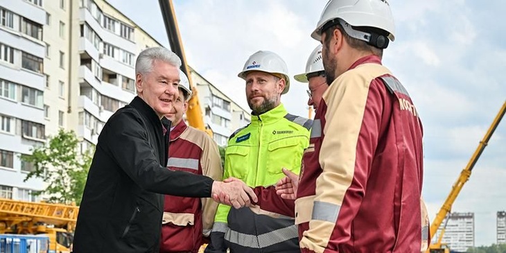 Сергей Собянин: Арбатско-Покровскую линию метро продлим за МКАД по просьбам жителей Сергей Собянин: Арбатско-Покровскую линию метро продлим за МКАД по просьбам жителей