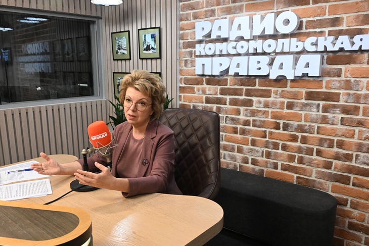 Елена Ямпольская раскрыла, когда в школах будут единые учебники русского и литературы Елена Ямпольская раскрыла, когда в школах будут единые учебники русского и литературы