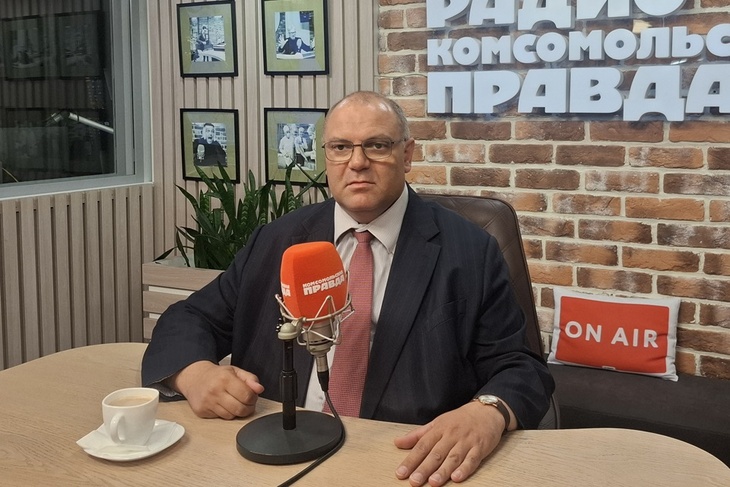 Алексей Фененко, доцент кафедры международной безопасности факультета мировой политики МГУ Алексей Фененко, доцент кафедры международной безопасности факультета мировой политики МГУ