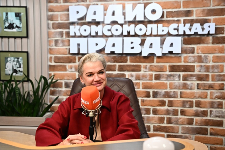 Двукратная олимпийская чемпионка, королева брусьев Светлана Хоркина в студии Радио «Комсомольская правда» Двукратная олимпийская чемпионка, королева брусьев Светлана Хоркина в студии Радио «Комсомольская правда»