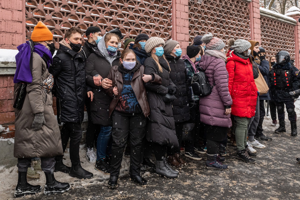 Детский бунт. Что могут сделать взрослые для подростков в это непростое  время