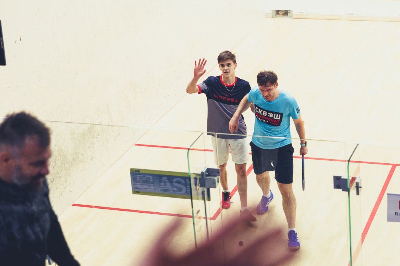 Макар Есин: фотогалерея