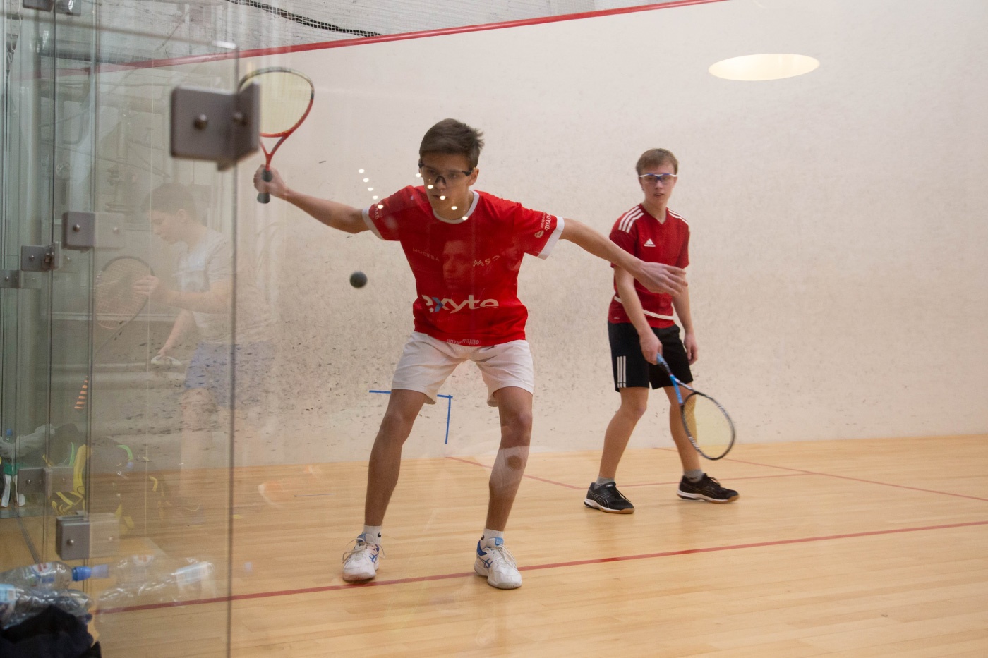 Макар Есин: фотогалерея