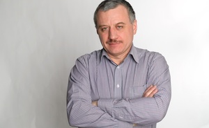 Игорь Емельянов