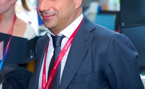 Армен Саркисян – владелец S8