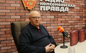 Александр Лапин