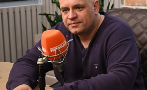 Соловьев Николай Алексеевич, заместитель главного врача по хирургической помощи, Руководитель центра эндокринной хирургии и маммологии Федерального научно-клинического центра ФМБА России, доктор медицинских наук