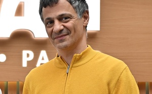 Артём Оганов